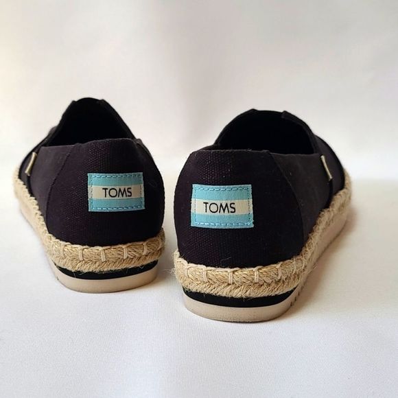 TOMS Espadrille Slip on - Picture 5 of 7